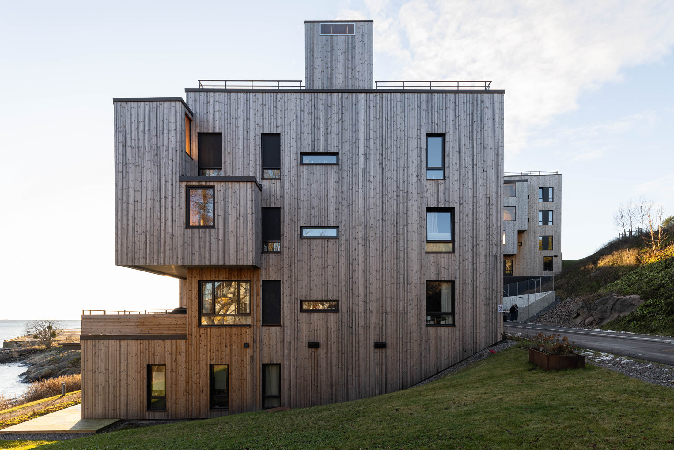 Natural Thermowood pine cladding for Hurum Brygge – Natural Thermowood pine cladding – Tofte. Image 1 of 10 (HurumBrygge 16)